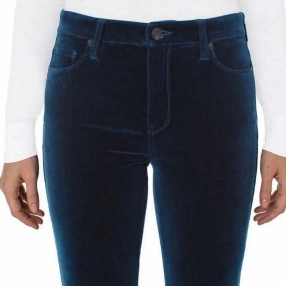 Well Worn High Rise Velvet Taper Skinny Pant Size 10 - Picture 3 of 11